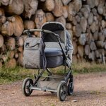 Reer Ekologinen vauvan hoitoreppu vaipanvaihtoalustalla