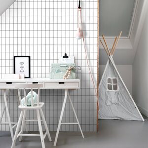 Esta Home Black & White with a splash of Gold non-woven tapetti