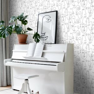 Esta Home Black & White with a splash of Gold non-woven tapetti