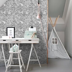 Esta Home Black & White with a splash of Gold non-woven tapetti