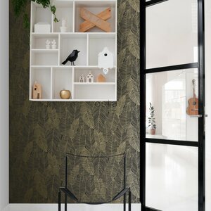 Esta Home Black & White with a splash of Gold non-woven tapetti