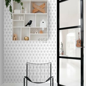 Esta Home Black & White with a splash of Gold non-woven tapetti