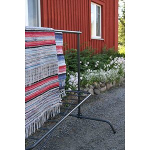 Varax Tuuletusteline 133, 2 tankoa mattojen tamppaukseen