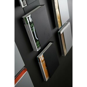 Inno Wall Case lehtiteline esitteille tai lehdille, harmaa