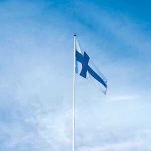 Flagmore Suomen lippu kangas 8m tankoihin 125 x 204cm