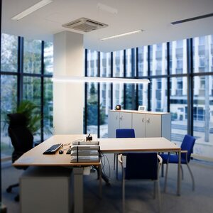 Valaisin Grönlund Office LED kattovalaisin 4000K