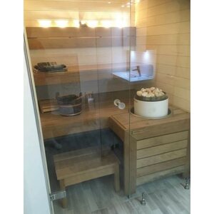 Maakunnan Lasi Etsattu lasivedin