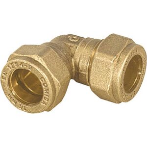 Puserruskulmaliitin messinki 18mm